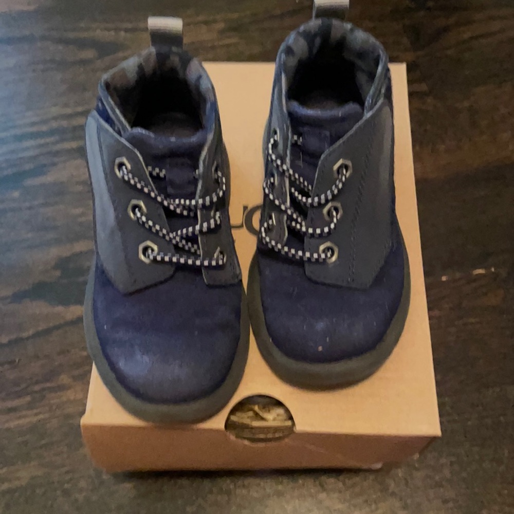 Navy Ugg Shoes